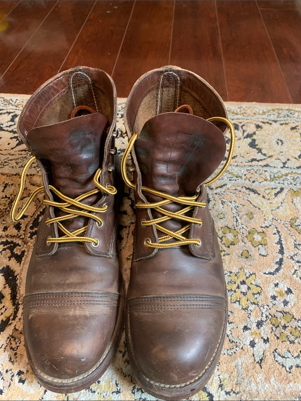 Red Wing Boots 8111 Iron Ranger Size 9US